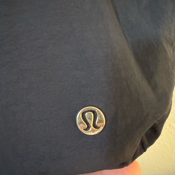 lululemon On My Level Bag - Picture 6 of 8